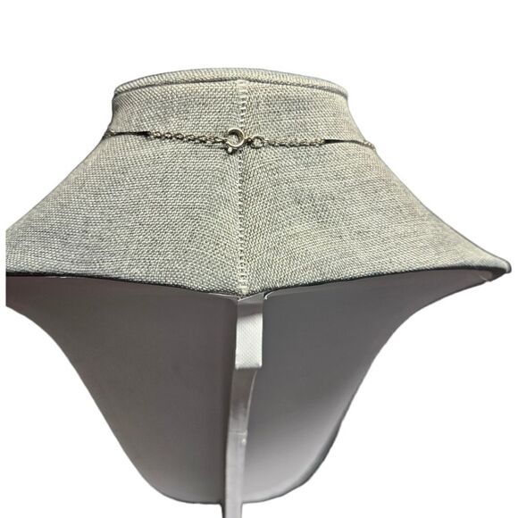 VINTAGE Louis Vuitton Lock & Key (# 204) on a Vintage Gold-tone Chain - Picture 5 of 15